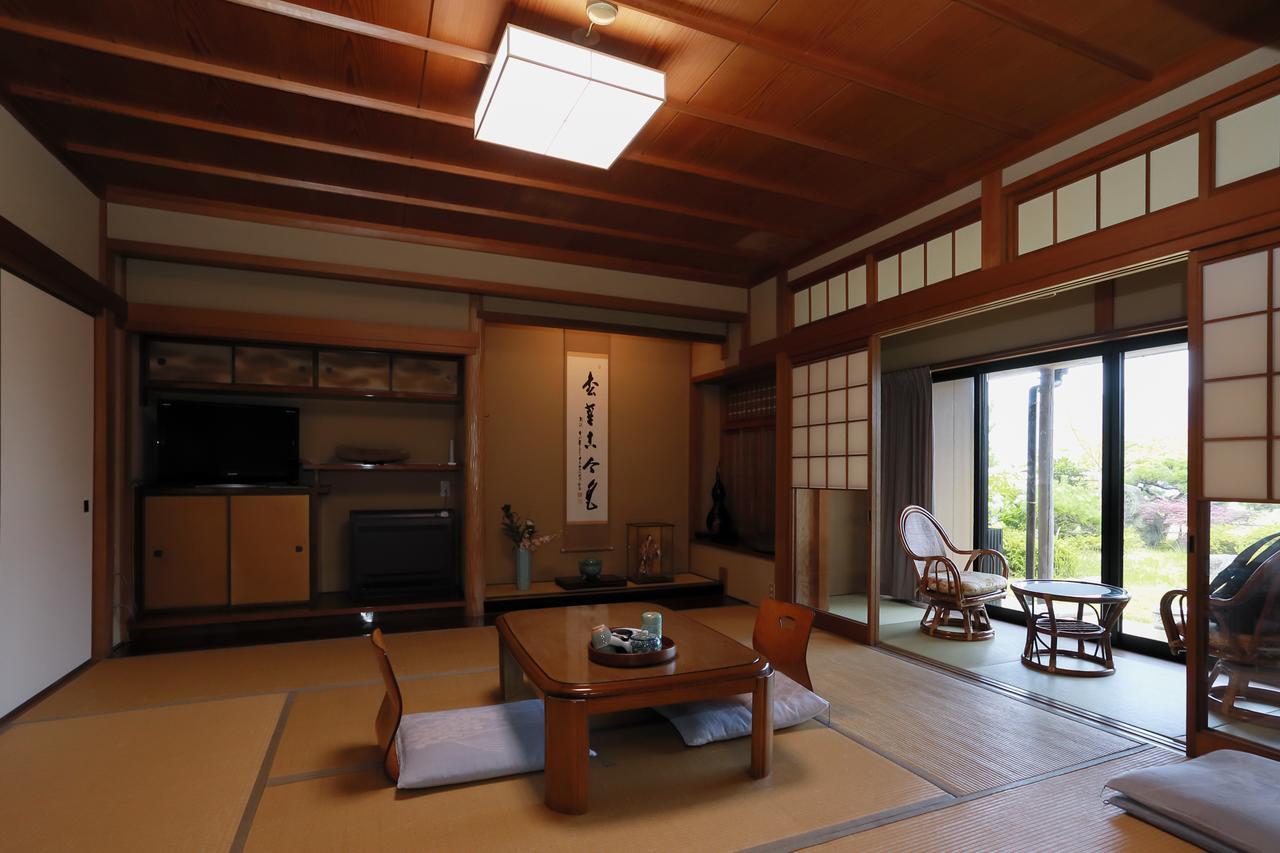 Jinpuso Hotel Miyazu Bagian luar foto